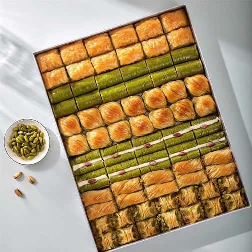 Mixed tray baklava tray